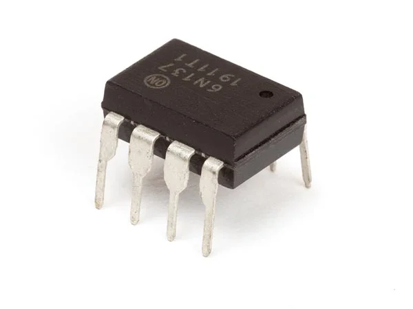 Opto Isolator With Transistor Output Vdc=2500v