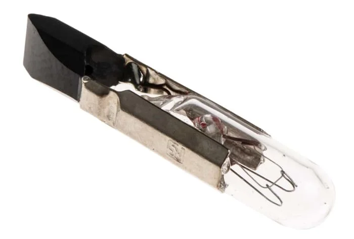 Lampada Miniatura Para Telefone 12V 100Ma