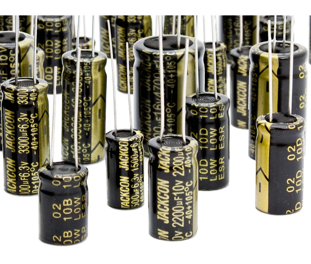 Condensador Eletrolitico 680Mf 63V
