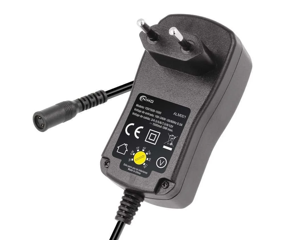 Alimentador Regulable Manual 3..12vcc/18w