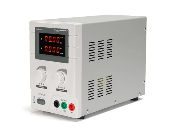 Fonte de Alimentação Dc para Laboratório  0-30 Vdc / 0-5 a Máx com Duplo Visor Led