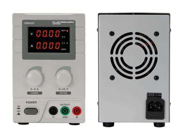 Fonte de Alimentação Dc para Laboratório  0-30 Vdc / 0-5 a Máx com Duplo Visor Led