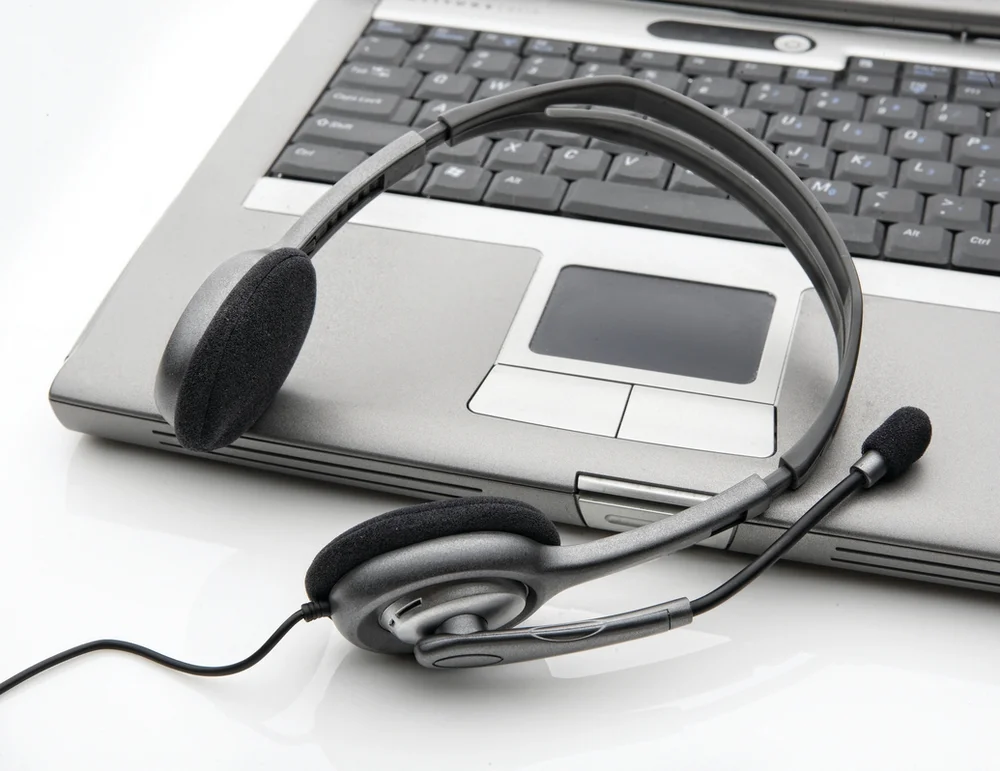 Auricularesmicro Logitech H111 Plateado