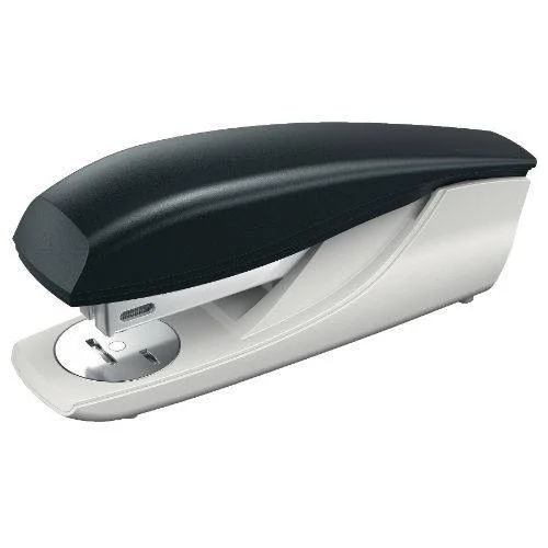 Petrus Agrafador 235 30 Folhas Preto Carga Superio