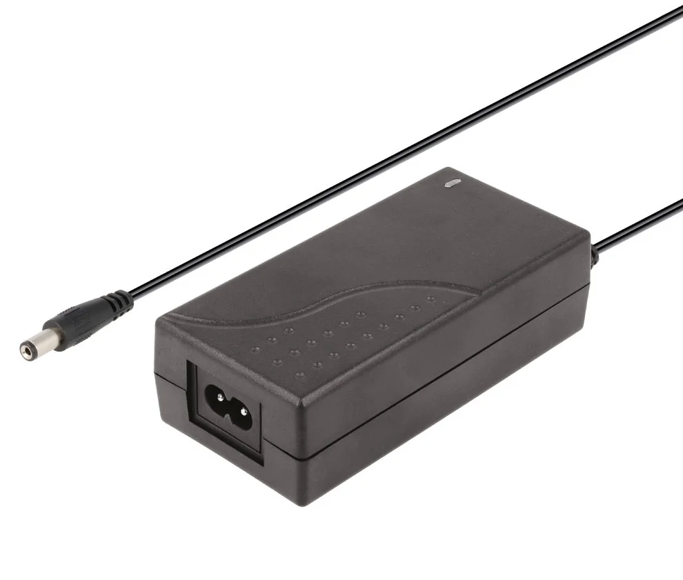 Alimentador Electrónico Universal 36vcc/2,0a