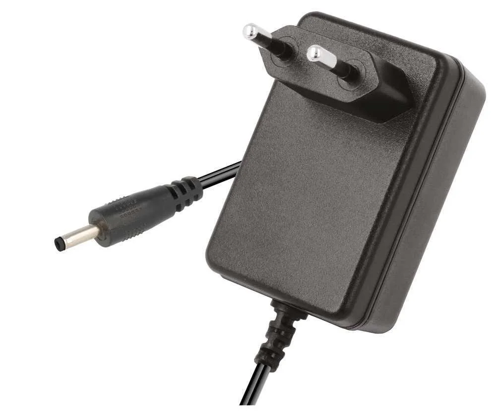 Alimentador Eletronico para Tablets 9Vdc 2A