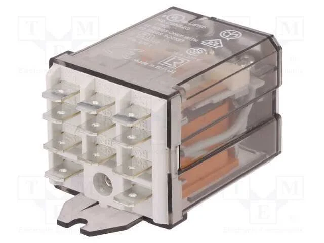 Relé Ele.  3PDT  230VAC 16A/250VAC 7,25k?