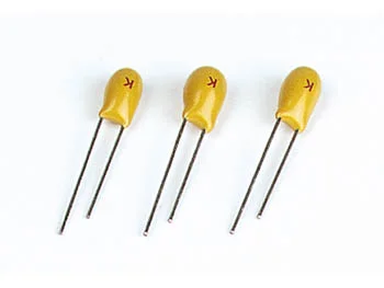 Condensador de Tantalio 33uf / 10v