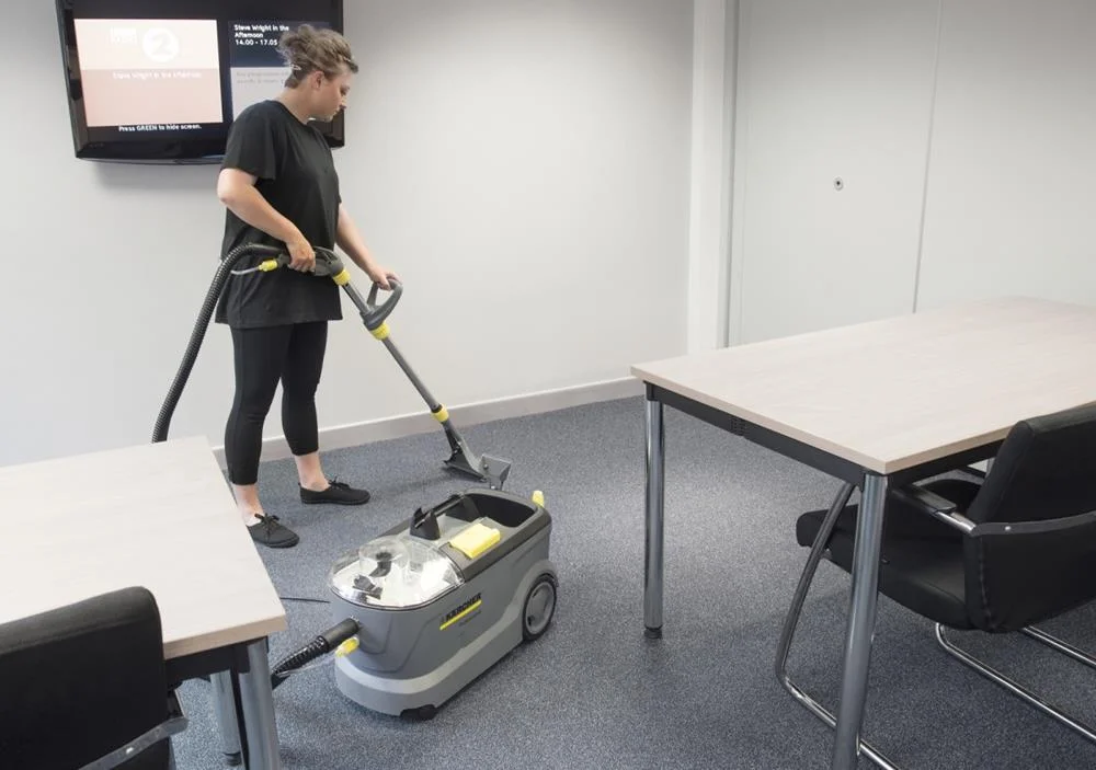 Kärcher 4039784917088 Carpet Cleaning Machine Walk-Behind Wet Black  Yellow