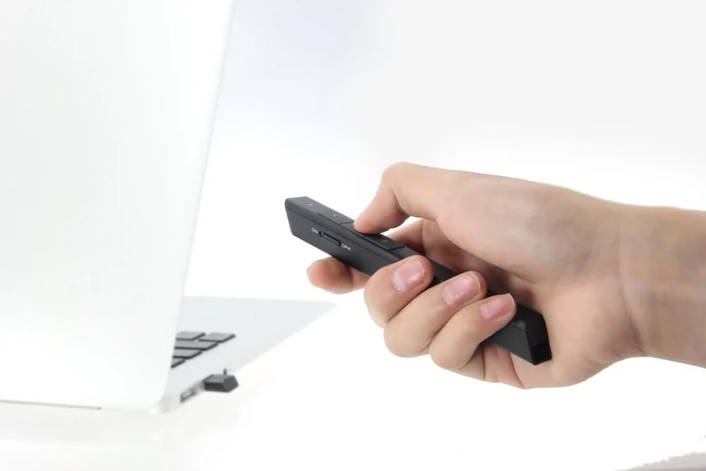 Techly Wireless Presenter Mit Integr. Laserpointer