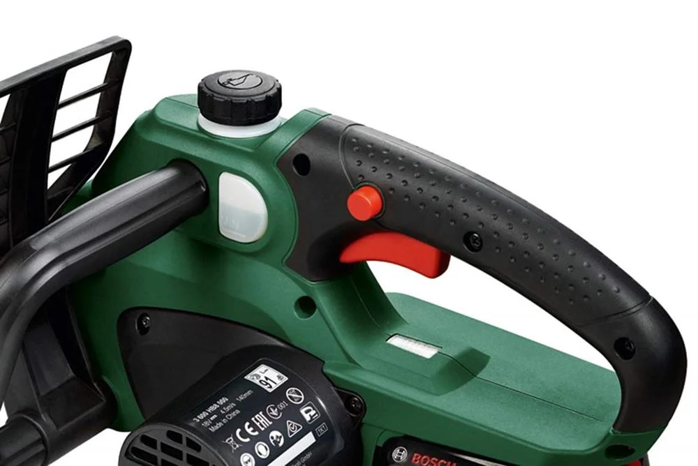 Motosserra Bosch Universalchain 18 Sem Fio