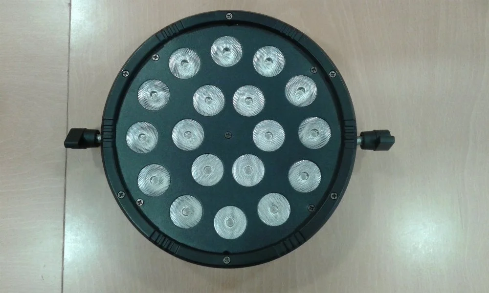 Projetor De Luz Par56 Led Rgb 3 Em1 Recondicionado