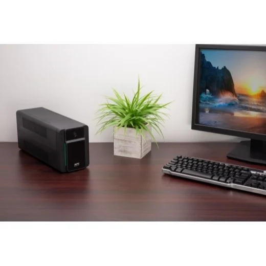 UPS 2200VA 1200W 4x Schuko - APC