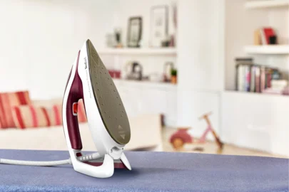 TEFAL GV9220, 2600 W, 135 G/MIN, 540 G/MIN, DURIL.