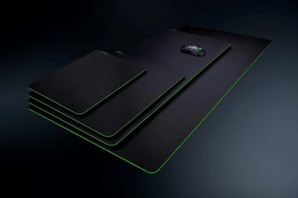 Razer Tapete de Rato Gigantus V2 L, Preto / Verde