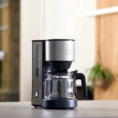 Black & Decker Cafeteira 870w 10 Chavenas Inox