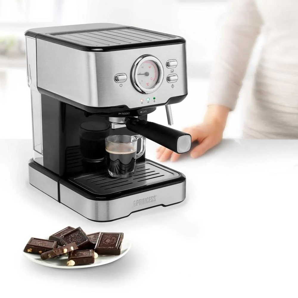 Princess Maquina Cafe Expresso 1100w 20bar 1,5lt .