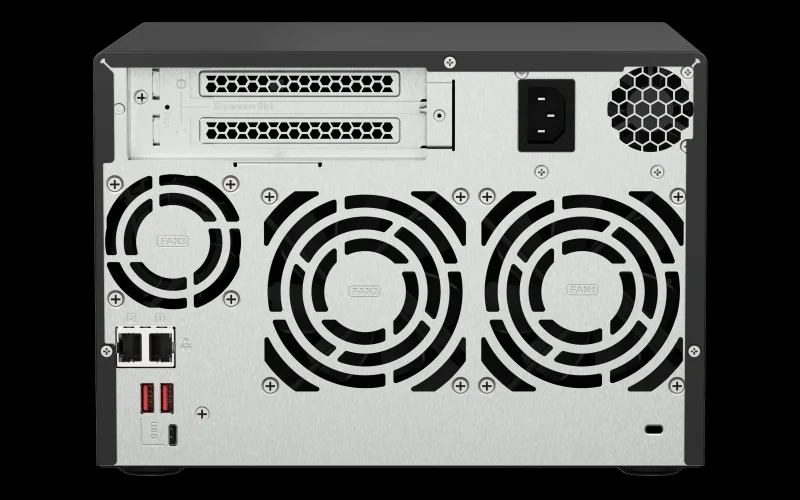 Nas Qnap Ts-673a-8g/ 6 Bah&iacute;as 3.5"- 2.5"/ 8gb Ddr.