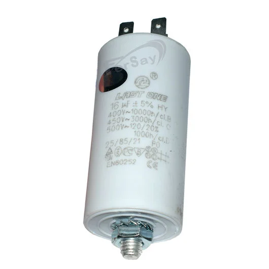 Condensador permanente 16uF 450V, mede 36 x 70 mm.