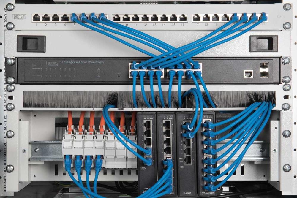 Digitus Kabelbürstenleiste 1he Öffnung 24x423mm Grau