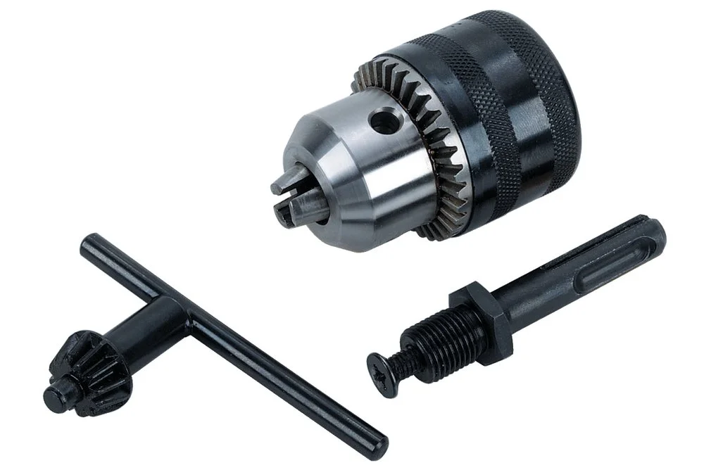 Kit sds-plus: porta-brocas 1,5-13 mm, chave porta.