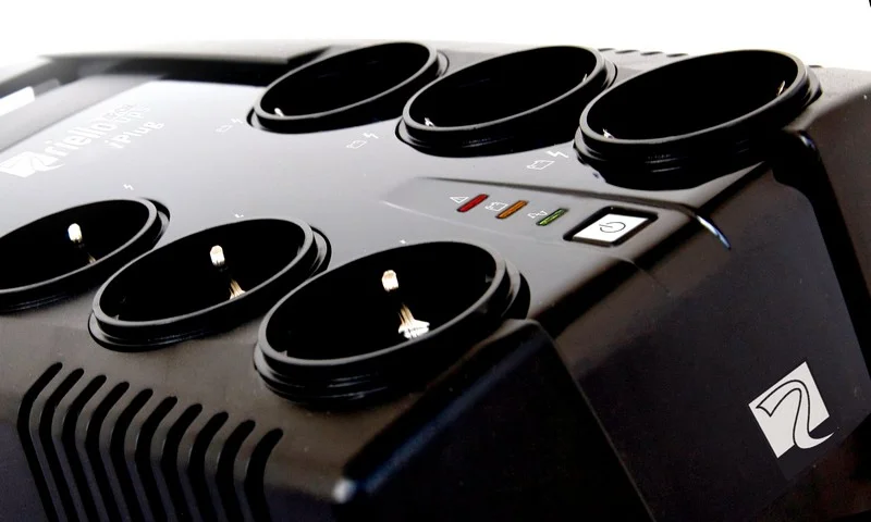 Riello Sai Iplug 800 Usb. Off Line (Ipg 800 De)