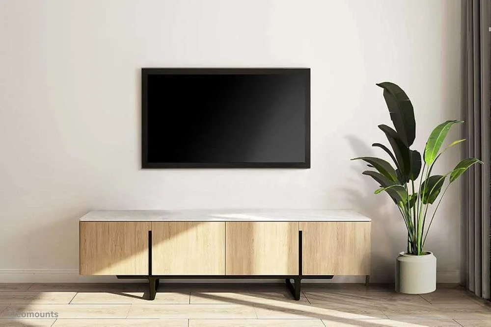 Newstar Flat Screen Wall Mount Wall