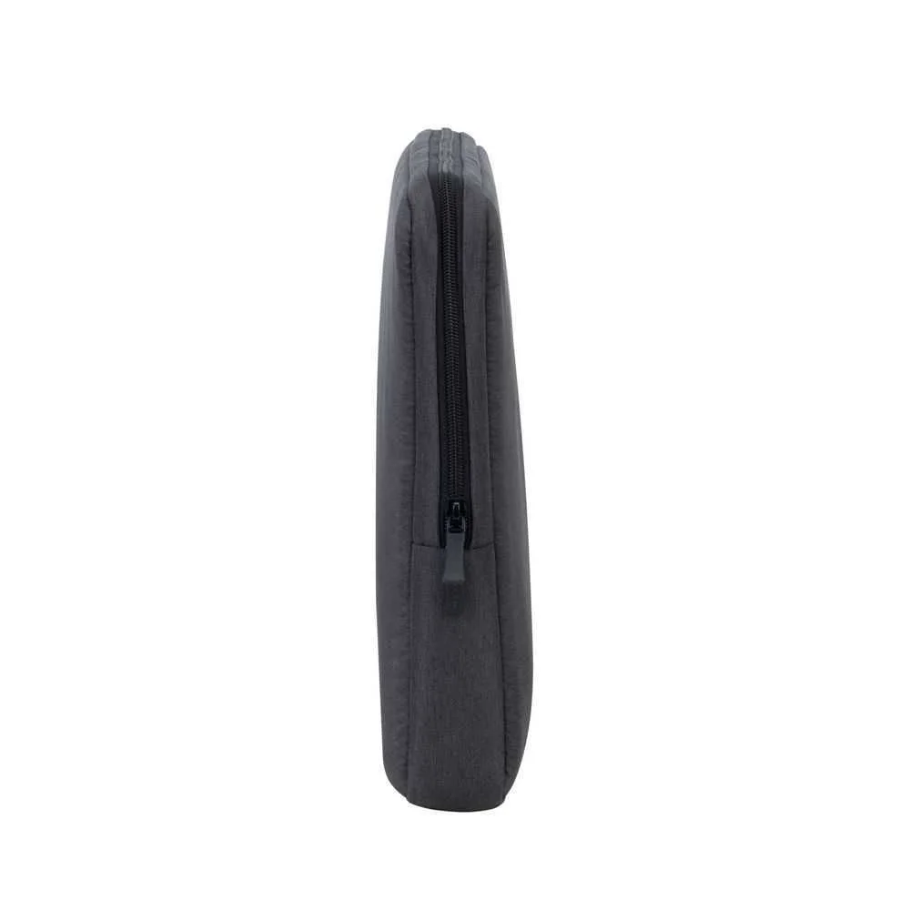 Riva Nb Sleeve   Suzuka        17,3"      Schwarz      7707