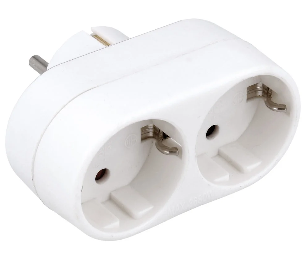 Adaptador de Red 1 Macho a 2 Hembras Schuko
