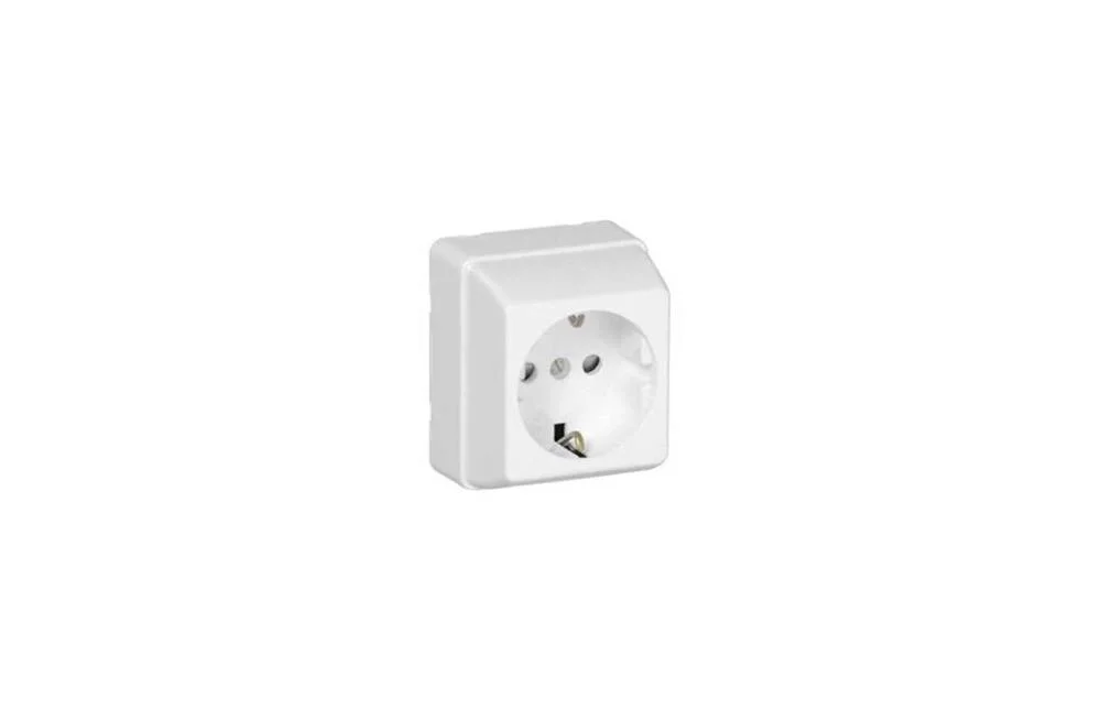 Trama de Schuko Con Obturador Blanco