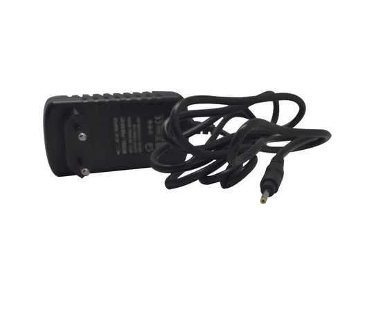 Fuente alimentacion externa tablet 5 V 3.0 A