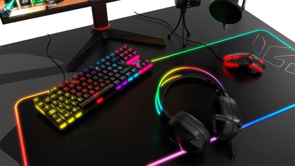 Teclado Krom Nxkromkasictkl Preto Retroiluminação 