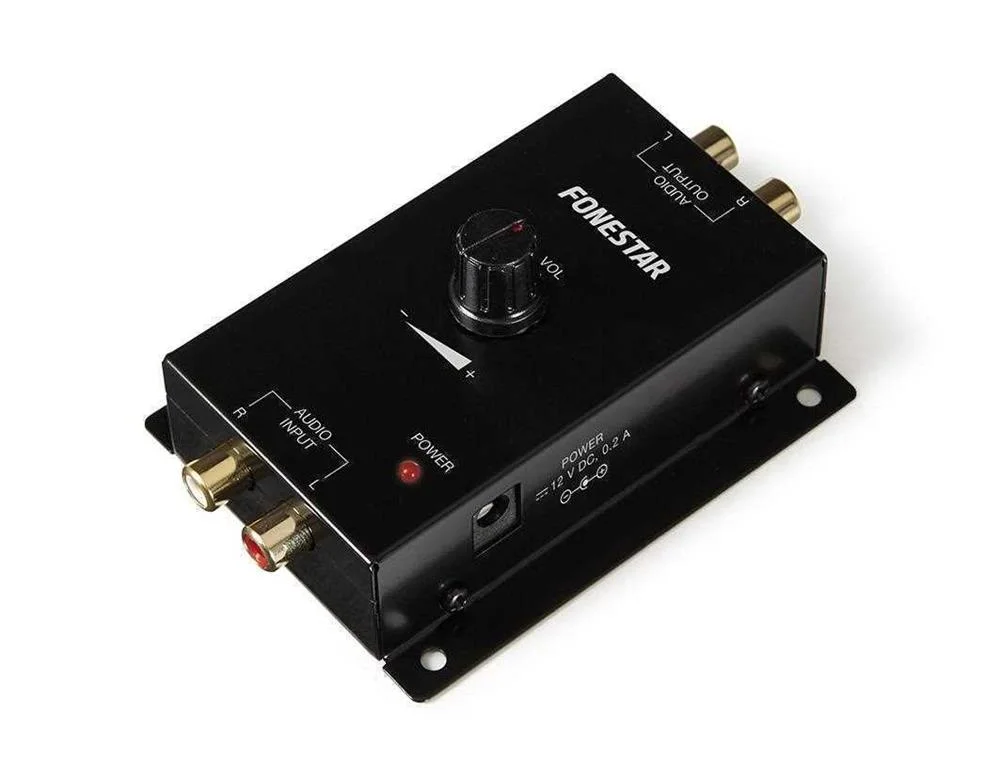 Pré-Amplificador Estéreo para Sinal de Linha. Ganho 0 a 15 Db. Entradas 1 Auxiliar. Saídas 1 Auxilia