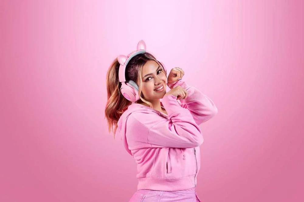 Auscultadores Razer Kraken V2 Pro Kitty Edition Quartz