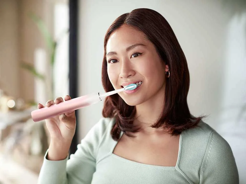 PHILIPS SONICARE ADULTO ESCOVA DE DENTES SÓNICA R.