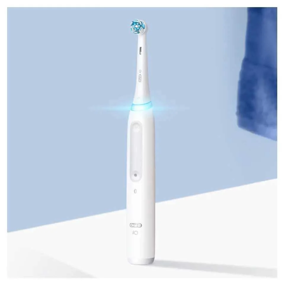 Oral-B 414988 / Io4 Wei? Zahnb?rste