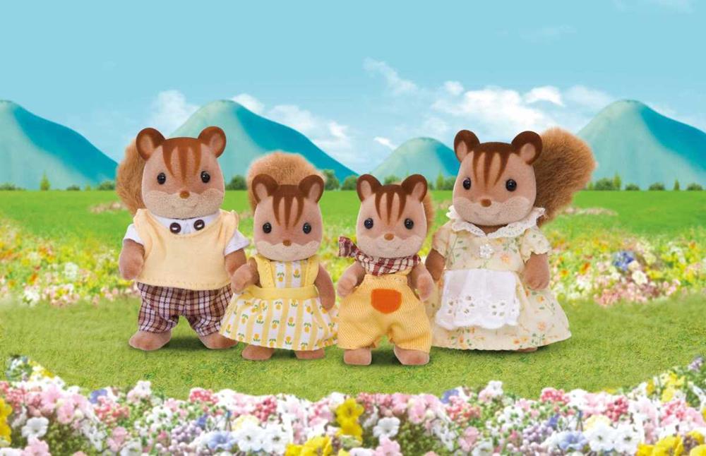 SYLVANIAN FAMILIES 4172 BONECO TEMÁTICO PARA CRIA.