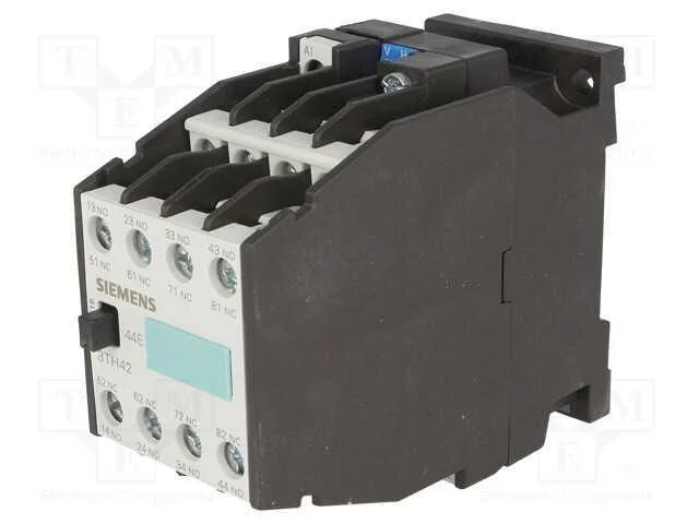 Contator: 8-De Polo, Nc X4 + No X4, 230vac, 10a, para Trilho Din