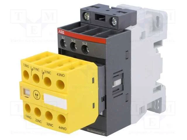 Contator: 3 Polos, No X3, Contatos Auxiliares: Nc X2,No X2, 9a
