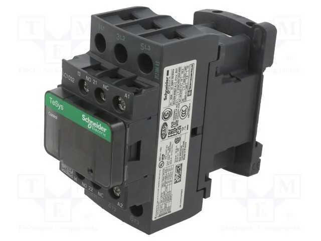 Contator: 3 Polos, No X3, Contatos Auxiliares: No + Nc, 120vac