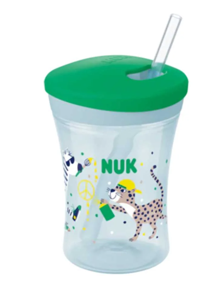 Nuk Trinklernbecher Action Cup 230ml Grün