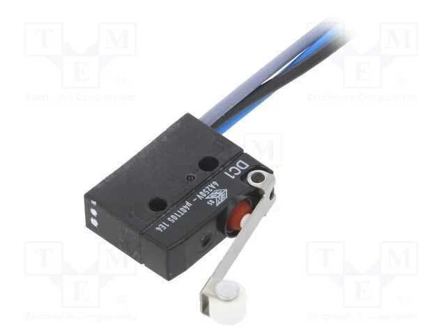 Microinterruptor SNAP ACTION, SPDT, 6A/250VAC, ON.