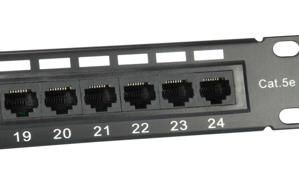 Equip Patchpanel 24x Rj45 Cat5e 19" 1he Schwarz