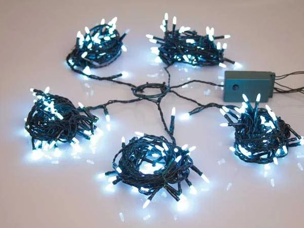 Speed Light LED - 220 White Lamps - Green Wire - Modulator - 24 V (For Tree Of 180 Cm)