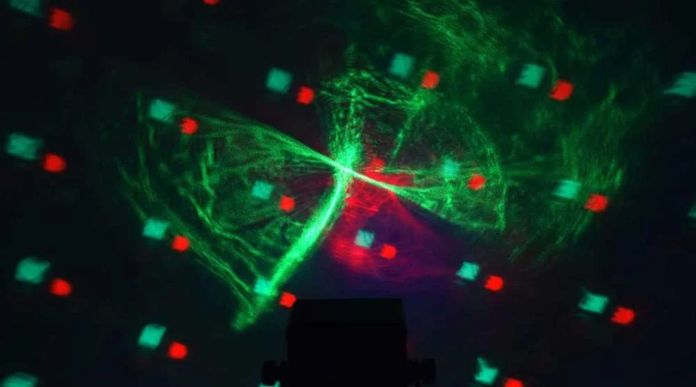 Tetracube: Luz de Efeito Portátil Recarregável 4 em 1