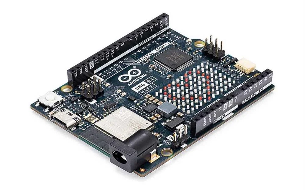 ARDUINO UNO R4 WIFI