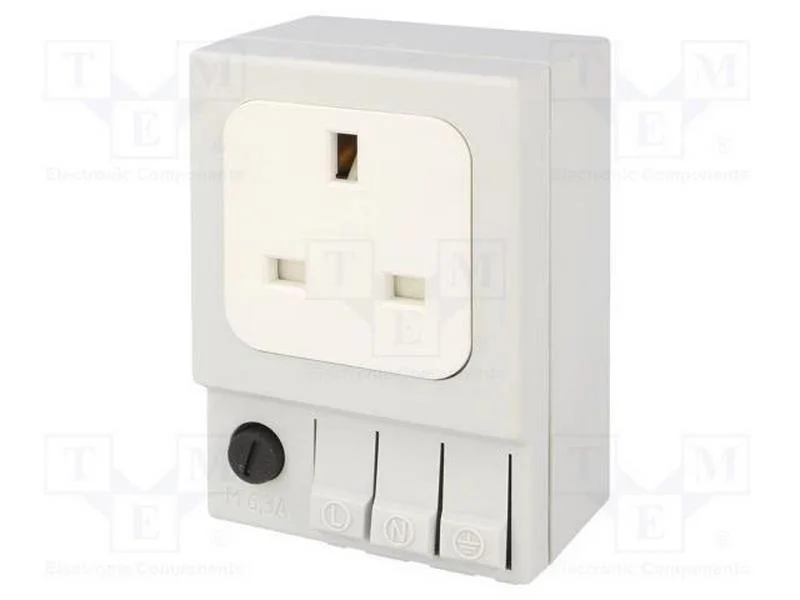 Tomada tipo G, 250VAC, 6,3A, IP20, para trilho DI.