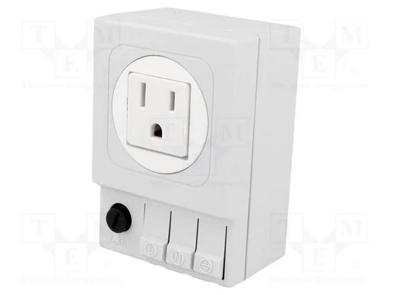 Tomada tipoUSA, 125VAC, 6,3A, IP20, para trilho D.