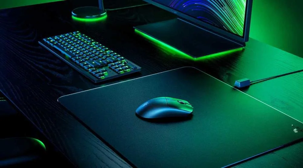 Razer Viper V3 Hyperspeed Gaming Mouse 2.4ghz  Bluetooth Wireless Black