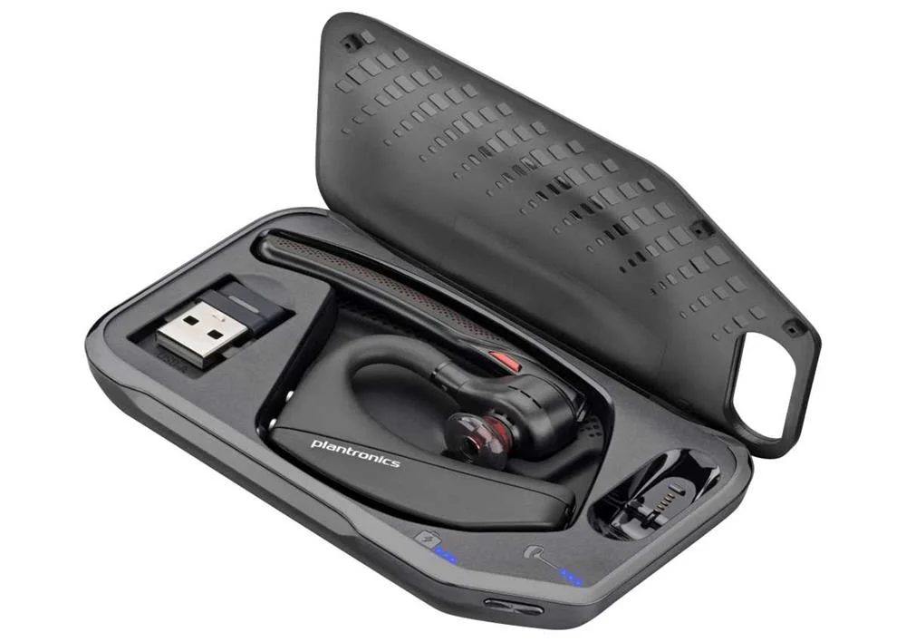 POLY VOYAGER 5200 AUSCULTADORES SEM FIOS GANCHO D.